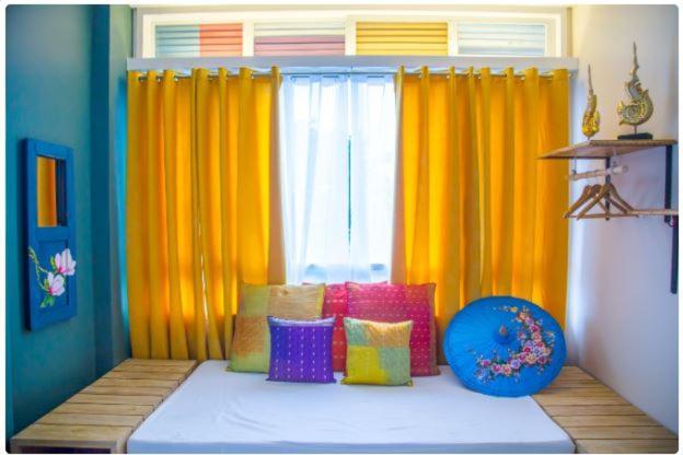 Flotsam And Jetsam Artist Beach Hostel San Juan  Bagian luar foto